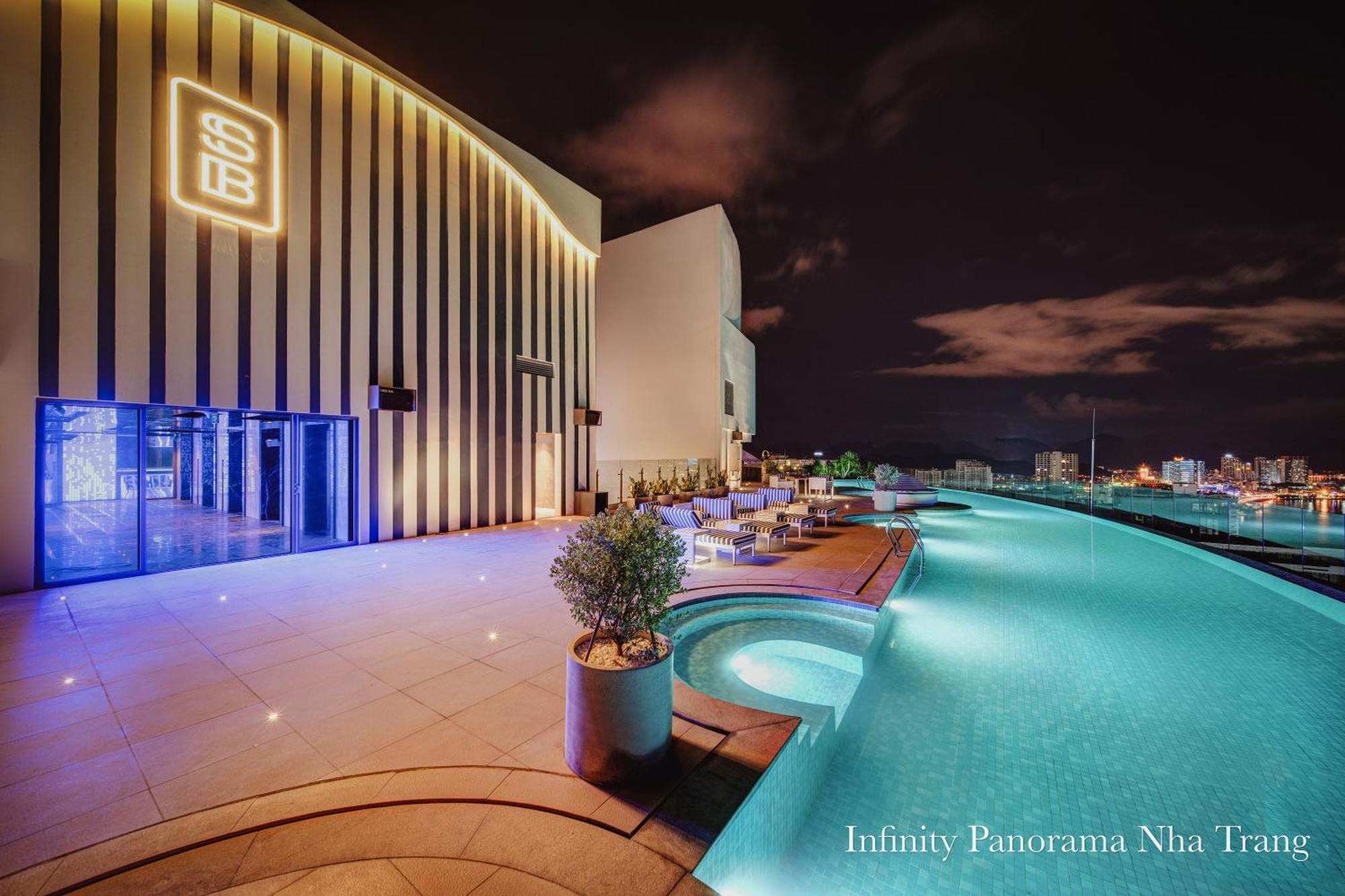 Infinity Panorama Oceanview Apartments Nha Trang Buitenkant foto