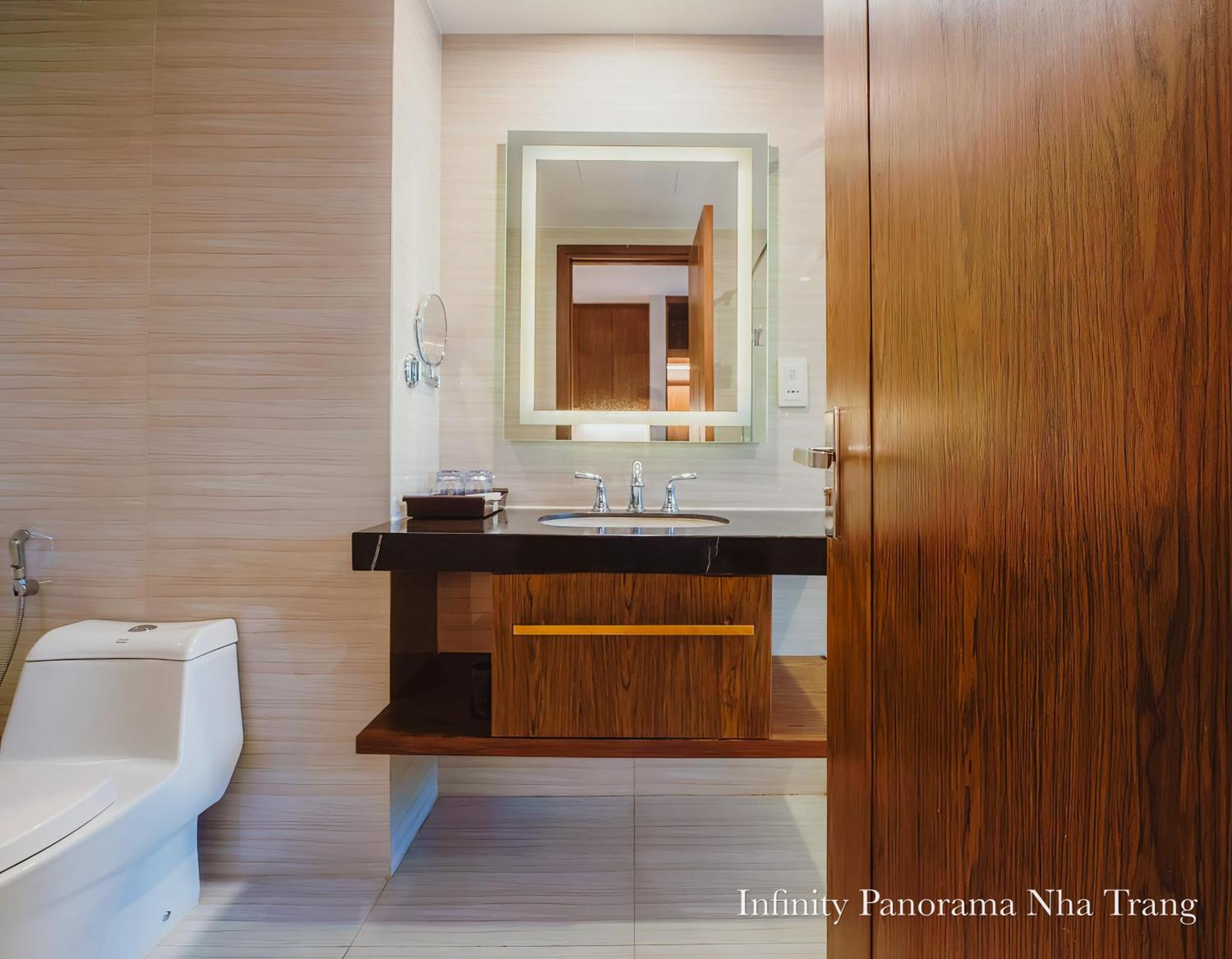 Infinity Panorama Oceanview Apartments Nha Trang Buitenkant foto